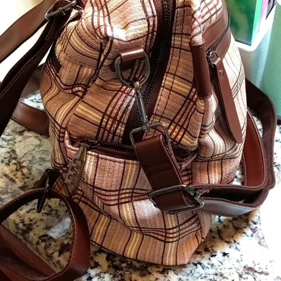⭐Gently Used Backpack - Picture 3 of 11